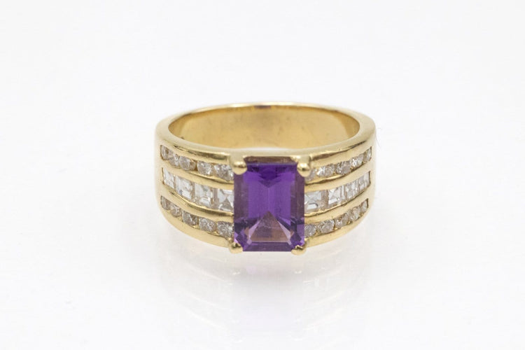 Ring 51 Ring Zegelring vintage in geelgoud, amethist en diamanten 58 Facettes 12155