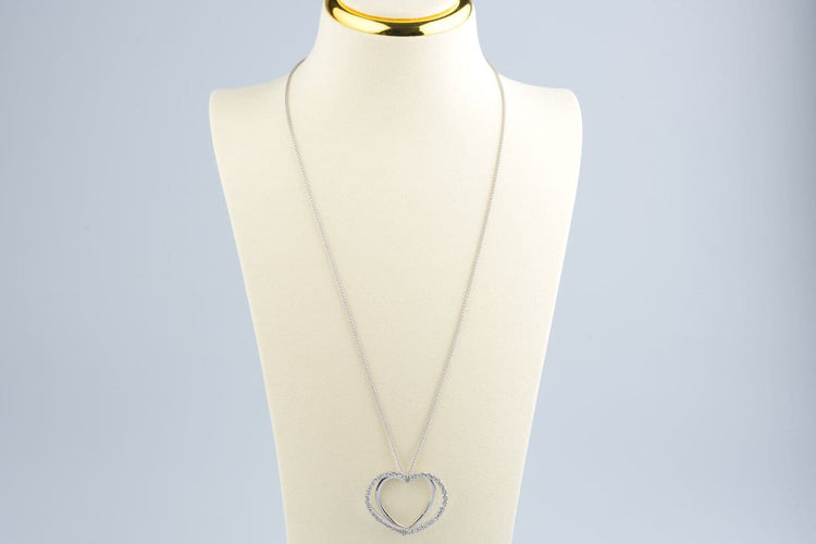 Naszyjnik Naszyjnik z sercem z białego złota 18K i diamentami 58 Facettes CL53500093-107