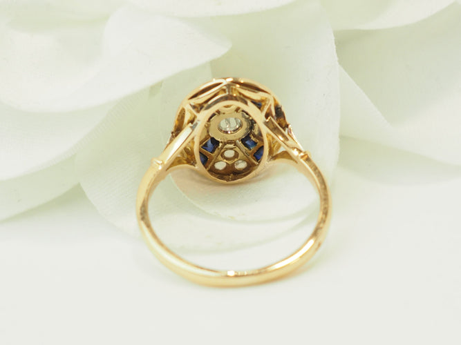 Anel 55 Anel Art Deco em ouro amarelo, Platina, safiras e diamantes 58 Facettes 33770
