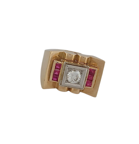 Tank - Ring aus Gelbgold, Rubin und Diamant 