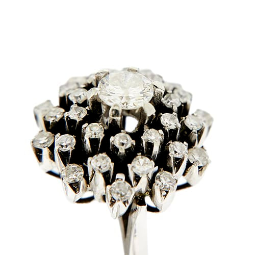 https://api-ledial.emberware.it/app/uploads/2026/05/39574-anello-oro-fiore-diamanti_51.jpg