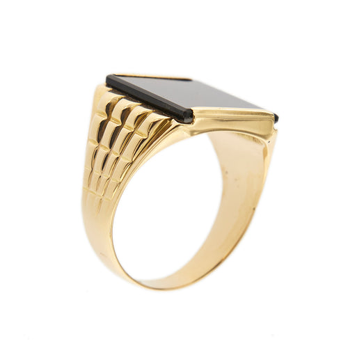 https://api-ledial.emberware.it/app/uploads/2024/03/21287-anello-oro-onice-uomo-7.jpg