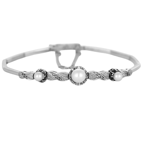 Bracelet Bracelet ancien en or blanc, diamants et perles 58 Facettes BRAncien3P