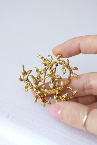 Boucles d'oreilles Hermès - Broche clip Feuillage en or jaune 58 Facettes