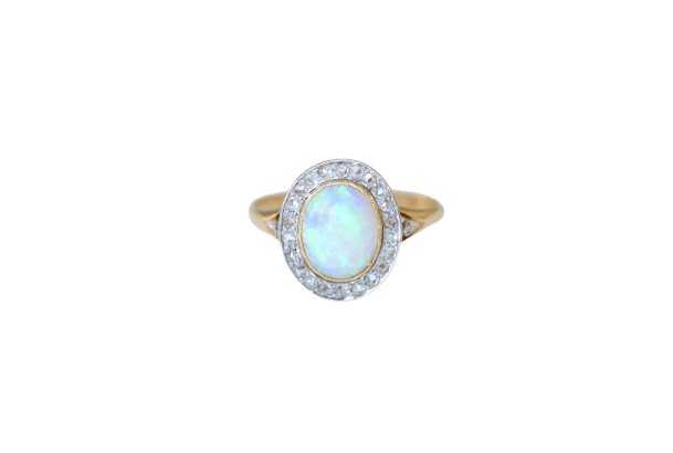 Belle Époque - Anillo de ópalo y diamantes en oro amarillo y platino 