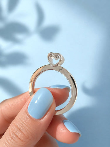 chopard-bundna-för-livet-kattunge-hjärta-Solitär-diamant-Platina-950 .png