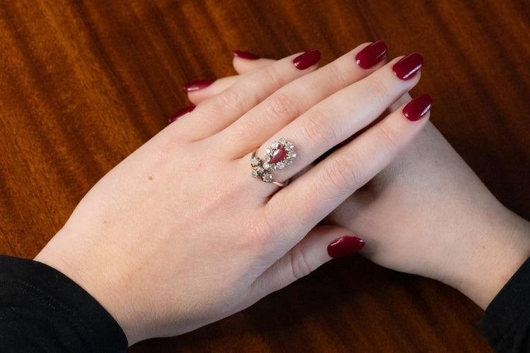 Art Nouveau style ring with 1.40 ct diamonds and a synthetic ruby, Western Europe, early 20th century (1).jpg
