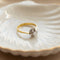 https://cdn.shopify.com/s/files/1/0442/6560/3235/files/hoher-solitaerring-aus-gelbgold-mit-050-ct-diamanthoney-jewelry-2189144.jpg?v=1780031538