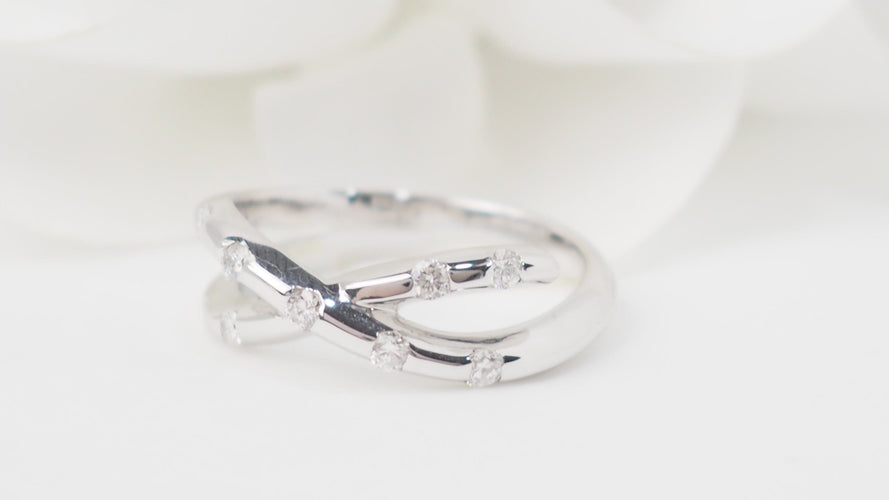 Bague 50 Bague croisée en or blanc et diamants 58 Facettes 30472