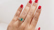 Bague 53 Bague - Émeraude et diamants baguettes en or blanc 58 Facettes F4162