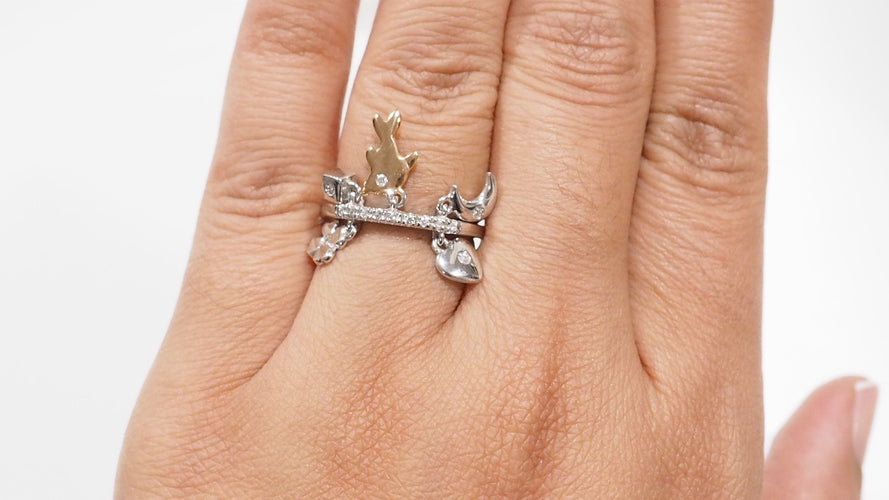 Bague 54 Bague breloques en or jaune et blanc 18k avec diamants 0,15 ct 58 Facettes 21505