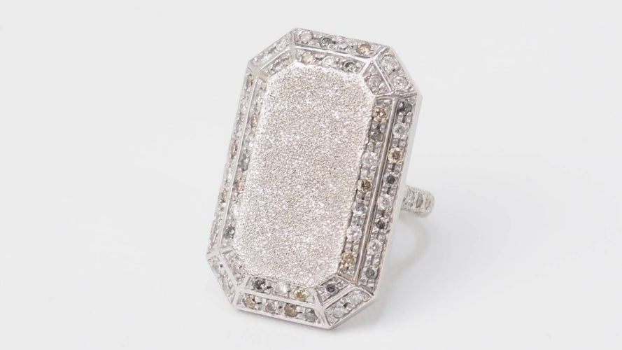 Bague Carolina Bucci - Bague Emerald Cut en or blanc et diamants 58 Facettes 32862