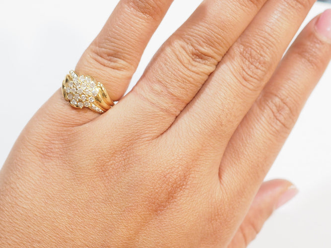 Bague 52 Bague pavée de diamants en or jaune 58 Facettes 33391