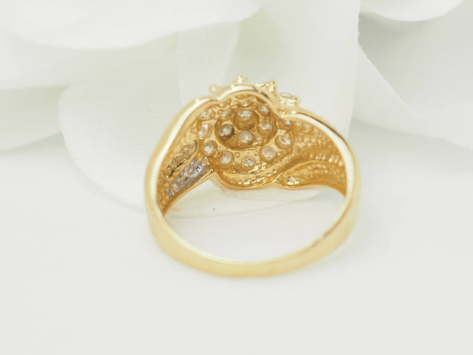 Bague 52 Bague pavée de diamants en or jaune 58 Facettes 33391