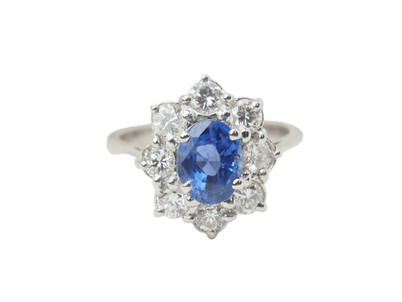 Bague 52 Bague entourage en or blanc, saphir de Ceylan et diamants 58 Facettes 33229