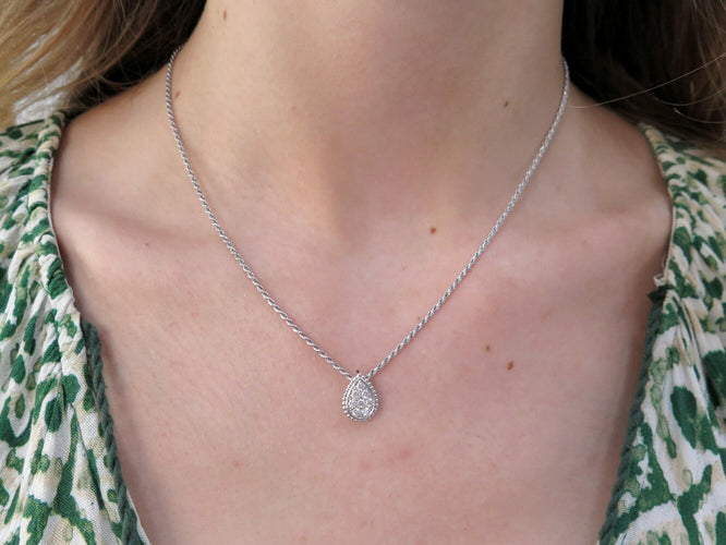 Collar Boucheron Serpent Bohème - Collar colgante de oro blanco y diamantes 58 Facettes 275236
