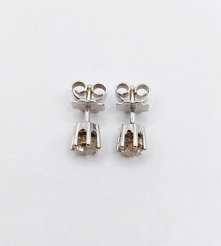 Boucles d'oreilles Puces d'oreilles vintage en or blanc et diamants cognac 58 Facettes A07310