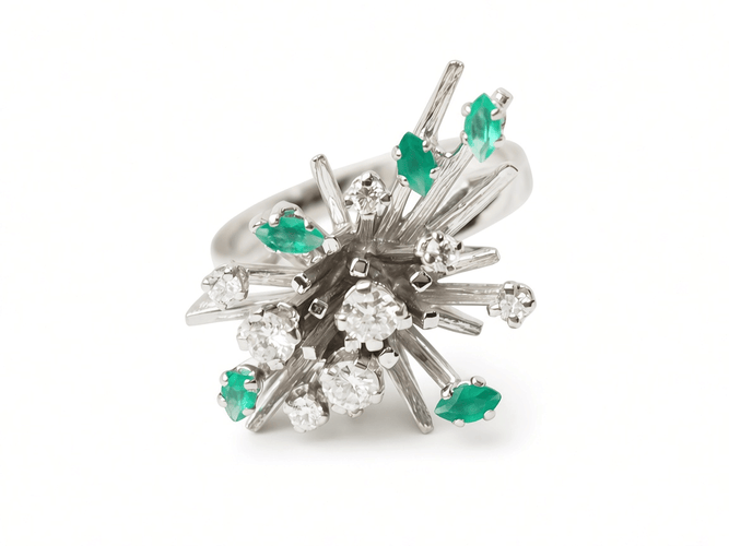 Bague 58 Bague bouquet en or blanc, émeraudes et diamants 58 Facettes 33303