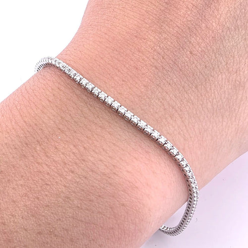 Bracelet Bracelet tennis en or blanc 18 kt avec diamants 58 Facettes 330/26 B