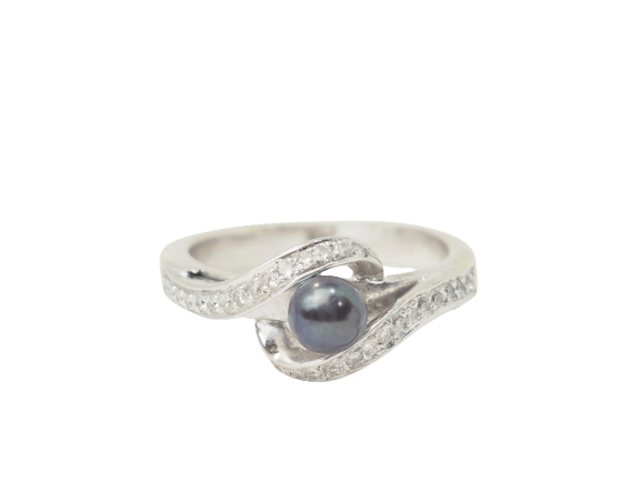 Bague 60 Bague en or blanc, perle de Tahiti et diamants 58 Facettes 26570