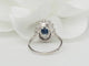 Bague Bague marguerite en or blanc, saphir et diamants 58 Facettes 33209