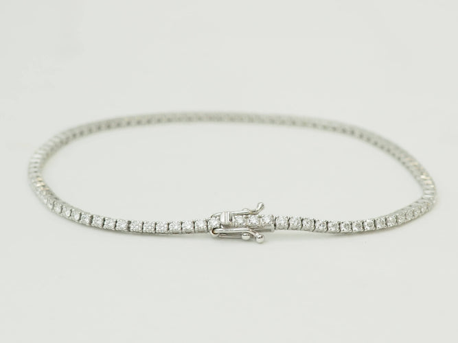 https://cdn.shopify.com/s/files/1/0750/3799/9372/files/P1019305.jpg?v=1780394271