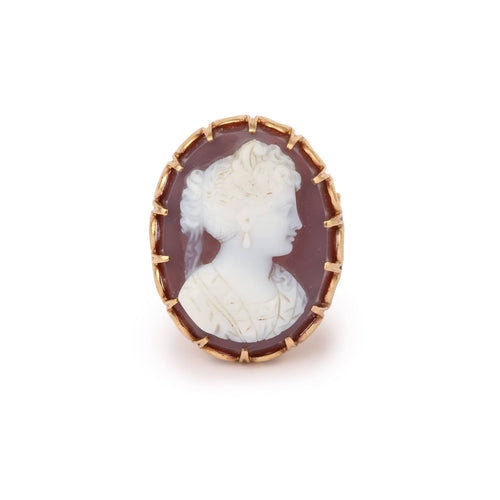 https://cdn.shopify.com/s/files/1/0647/1470/3075/files/BagueAncienne-BagueCameeAgateOrJaune-JoaillerieParis-LesPierresdeJulie_1.jpg?v=1780392408