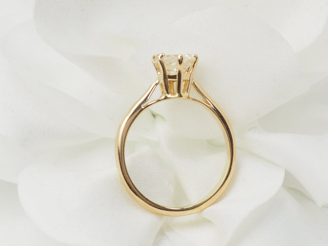 Bague 52.5 Bague solitaire en or jaune et diamant 0,97 ct 58 Facettes 33118