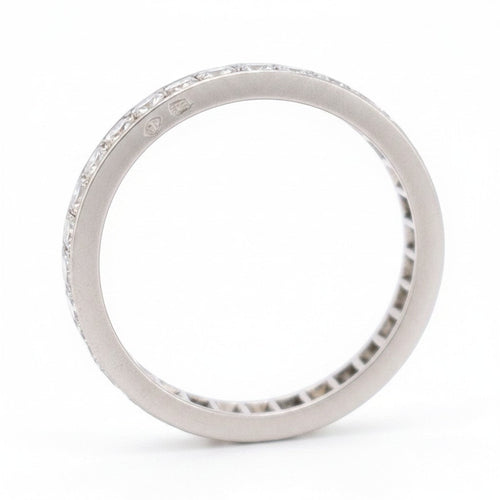 https://cdn.shopify.com/s/files/1/1015/8633/8124/files/eternity-wedding-band-art-deco-diamonds-4.jpg?v=1779172692