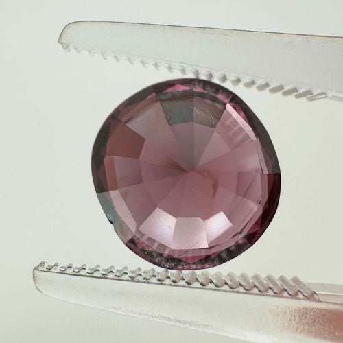 https://cdn.shopify.com/s/files/1/1015/8633/8124/files/unheated-deep-pink-spinel-vietnam-back-view-1.jpg?v=1779878403