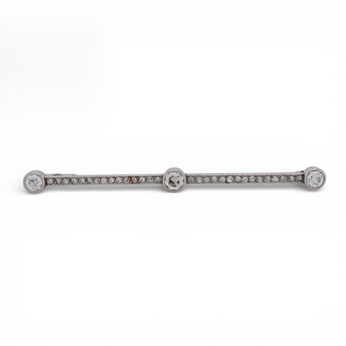 https://cdn.shopify.com/s/files/1/1015/8633/8124/files/art-deco-brooch-1920-platinum-diamonds-3_64acac81-f604-4a35-b2c6-58df07b60c64.jpg?v=1779219686