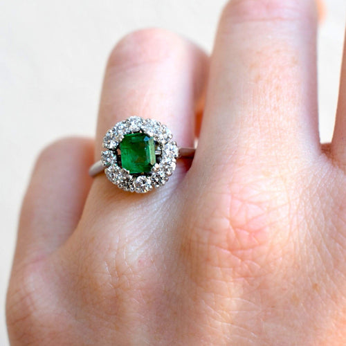 https://cdn.shopify.com/s/files/1/1015/8633/8124/files/mellerio-ring-emerald-diamonds-antique6.jpg?v=1778503524