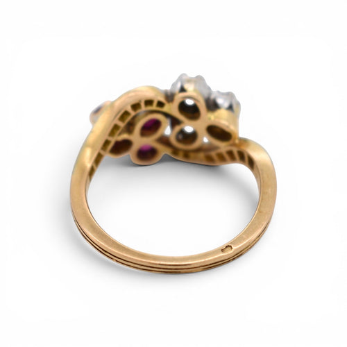 https://cdn.shopify.com/s/files/1/1015/8633/8124/files/antique-belle-epoque-cloves-toi-et-moi-18k-gold-diamonds-rubies-5.jpg?v=1779287463