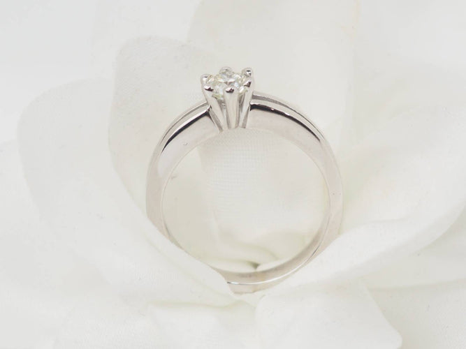 Bague 55 Bague solitaire en or blanc et diamant 0,45 ct 58 Facettes 21512