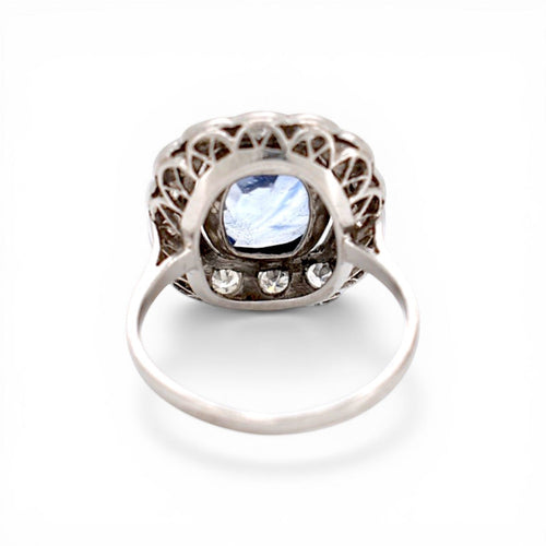 https://cdn.shopify.com/s/files/1/1015/8633/8124/files/antique-jewelry-finds-bague-platinum-saphir-diamants-art-deco-a1b2c3d4_a687ac12-e07b-4450-b239-ffa233870f9f.jpg?v=1778411114