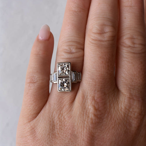 https://cdn.shopify.com/s/files/1/1015/8633/8124/files/art-deco-antique-1920-toi-et-moi-diamonds-ring-6.jpg?v=1779293128