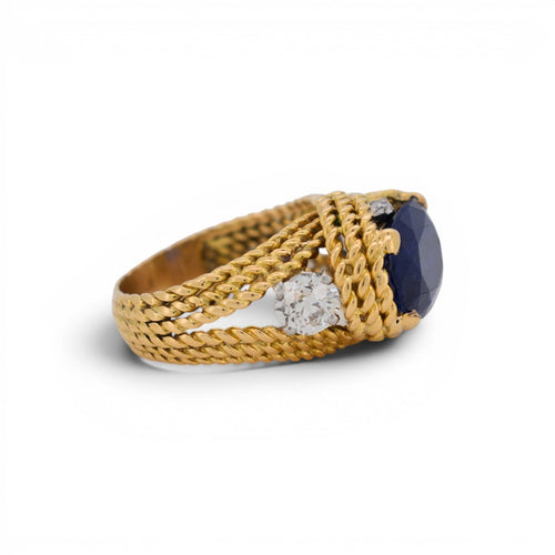 https://cdn.shopify.com/s/files/1/1015/8633/8124/files/vintage-statement-gold-ring-unheated-intense-blue-ceylon-sapphire-diamonds-8.jpg?v=1779463741