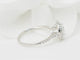 Bague 53 Bague solitaire en or blanc 18 kt et diamants 58 Facettes 31788/32448