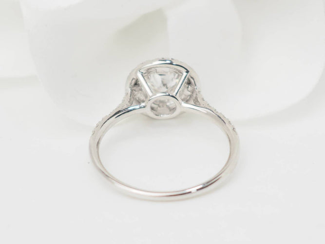 Bague 53 Bague solitaire en or blanc 18 kt et diamants 58 Facettes 31788/32448
