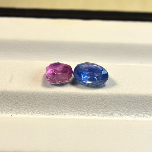https://cdn.shopify.com/s/files/1/1015/8633/8124/files/no-heat-ceylon-old-cut-sapphires-5-carat-side-profile-1.jpg?v=1779879248