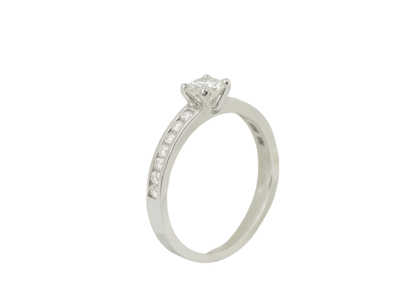 Bague 52 Bague solitaire en or blanc 18 kt avec diamants de 0,37 ct 58 Facettes 29910