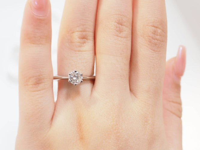 Bague 52 Bague solitaire en or blanc et diamant 0,53 ct 58 Facettes 31903/31120