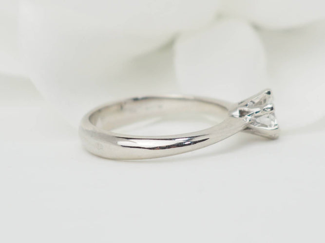 Bague 52 Bague solitaire en or blanc et diamant 0,53 ct 58 Facettes 31903/31120