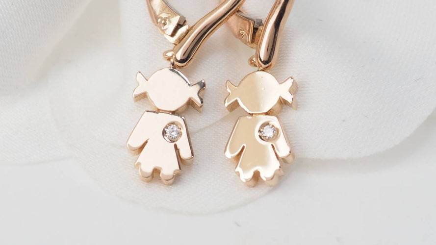 Boucles d'oreilles Boucles d'oreilles petites filles en or rose et diamants 58 Facettes 33044