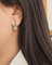 Boucles d'oreilles Boucles d'oreilles dormeuses en or jaune, émeraudes et diamants 58 Facettes 33325