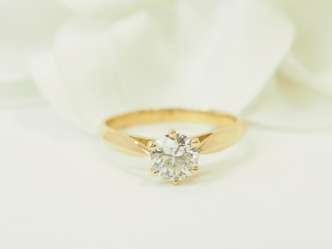 Bague 51 Bague solitaire en or jaune 18 kt, diamant 0,74 ct LFG 58 Facettes F5077