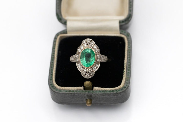 antique-gold-ring-with-emerald-and-diamonds-1930s (1).jpg