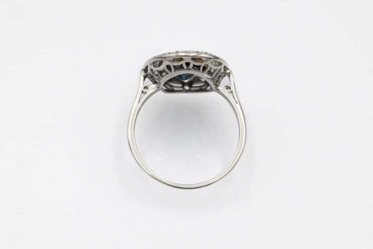 platinum-ring-with-sapphire-and-diamonds-mid-20th-century (4).jpg