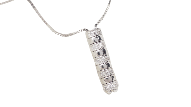 Collier Collier cravate en or blanc et diamants 58 Facettes 31978