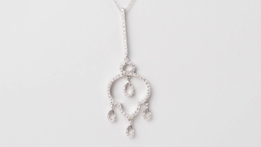 Collier Collier en or blanc et diamants 58 Facettes 32966
